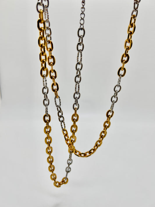 Bicolor Paper Clip Necklace