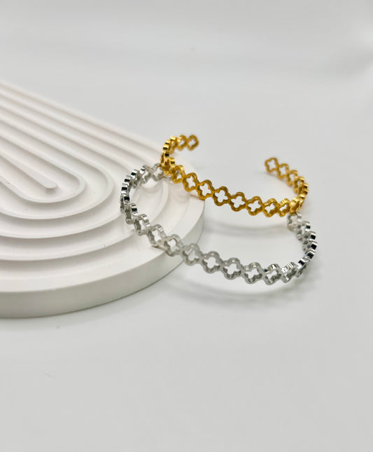 The Clover Bangle