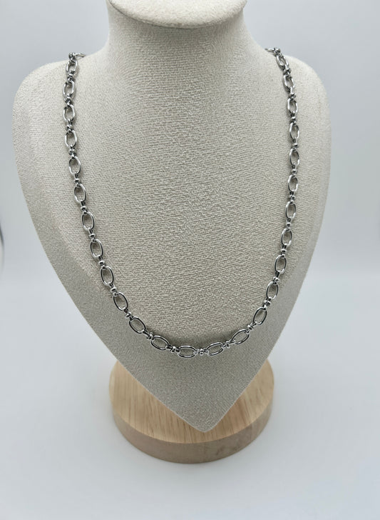 Oval Link Necklace